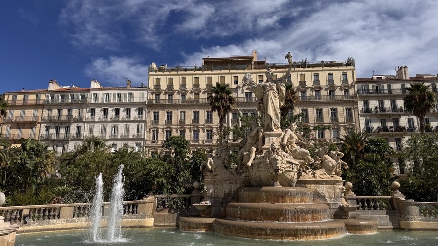 Tulon (Toulon) – czy warto odwiedzić? Co zobaczyć w największym porcie wojennym Francji